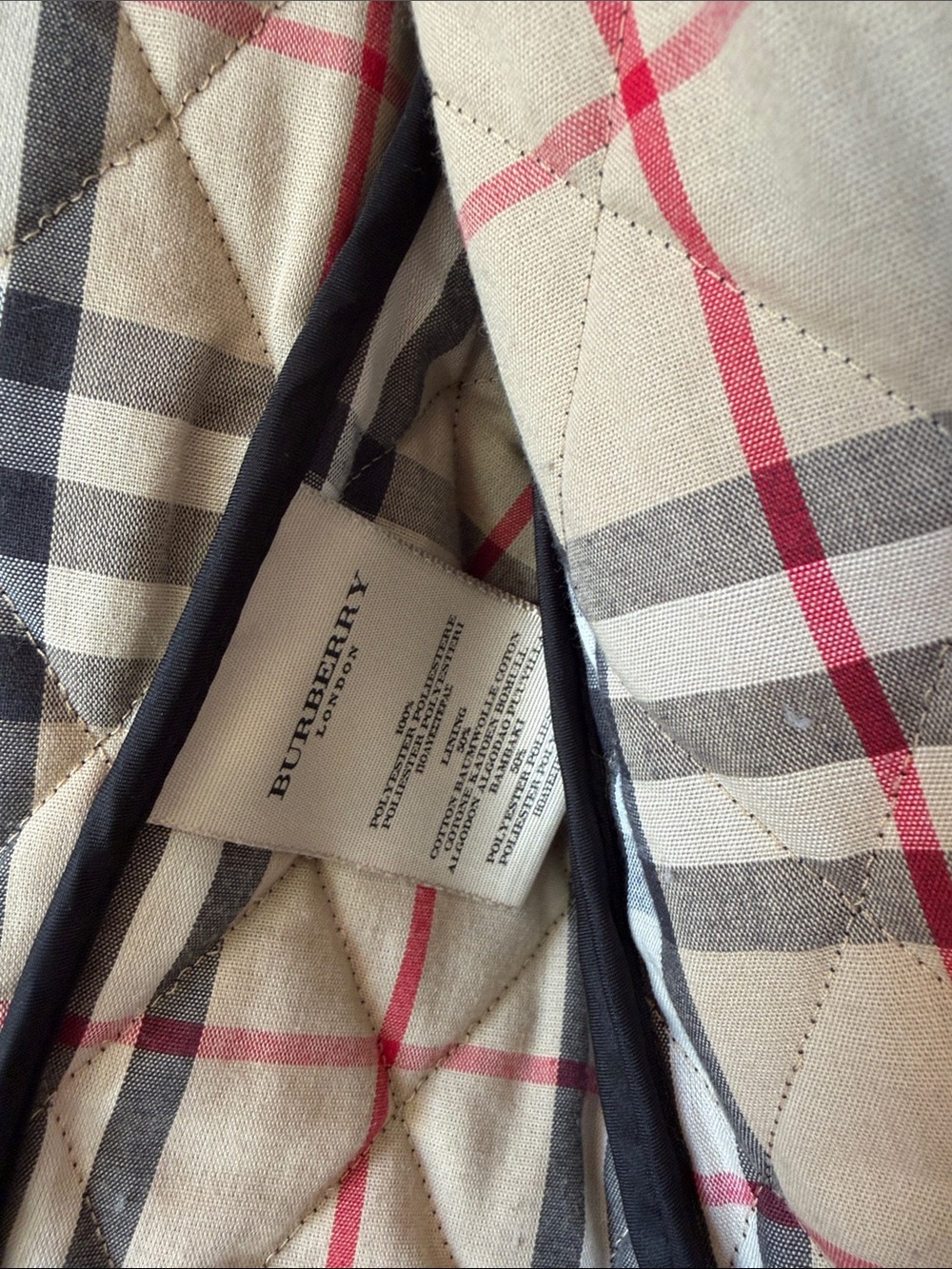 BURBERRY | Quilter Zip Jacket - Black | Size: Medium - Picture 3 of 8